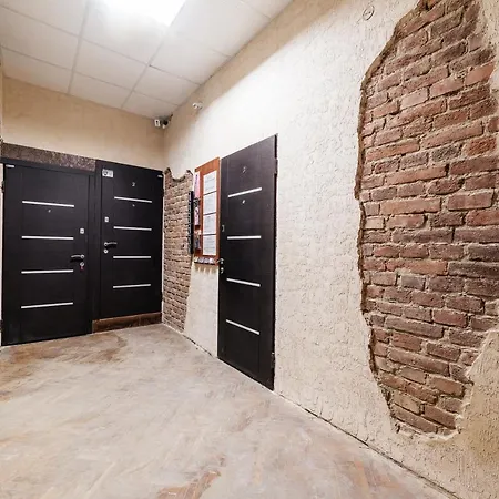 アパート затишні смарт-квартири в історичному центрі! ウージュホロド