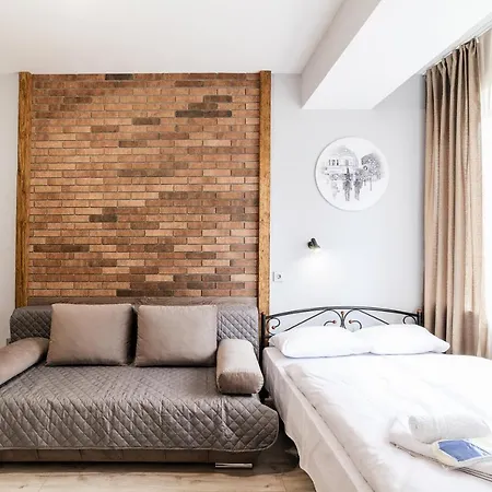 затишні смарт-квартири в історичному центрі! * Uschhorod