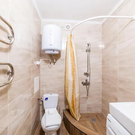 затишні смарт-квартири в історичному центрі! アパート ウージュホロド